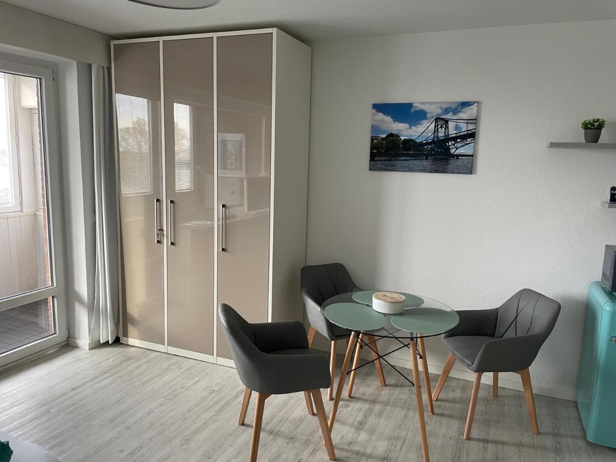 Wilhelms Havenkoje - Gemuetliches Innenstadtappartment 빌헬름스하펜 외부 사진